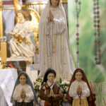 2025.10.13 wprowadzenie do Parafii i poświęcenie figur przywiezionych z Fatimy 59