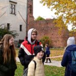 2025.10.25 pielgrzymka Scholi, Ministrantów i Oazy do Świnic Warckich, Głogowca, Łęczycy i Tumu 35