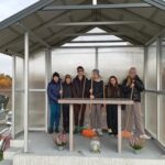 2025.10.25 prace porządkowe na cmentarzu parafialnym 11