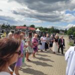 2025.08.17 przy grobie spoczywającego na naszym cmentarzu żołnierza Bitwy Warszawskiej 1920 51
