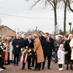 2025.11.11 złożenie kwiatów przed pomnikiem Gen. F. Żymirskiego 41