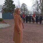 2025.11.11 złożenie kwiatów przed pomnikiem Gen. Franciszka Żymirskiego 10