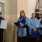 2026.04.03 Liturgia Męki Pańskiej, czuwanie prowadzone przez Scholę 2