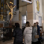 2026.04.03 Liturgia Męki Pańskiej, czuwanie prowadzone przez Scholę 25